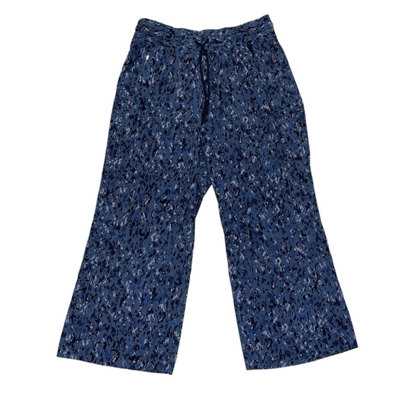 Athleta Avenue Wide Leg Crop Pants in blue camo - size 8 - Picture 3 of 14